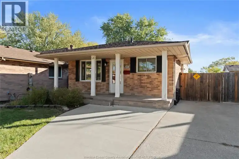 1626 COURTLAND CRESCENT | 1626 COURTLAND CRESCENT, Windsor | 3164003