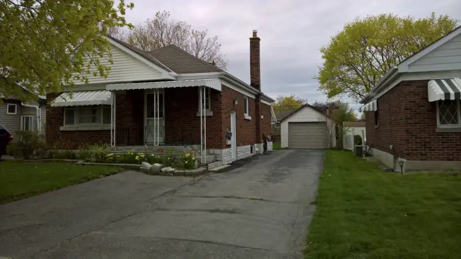 Cute, well maintained 1 Bdrm Lower Level | 392 Elgin Street East, Oshawa | 3139794