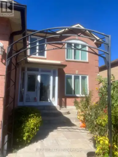 ROOM 1 & 2 - 14 GRIFFITHS DRIVE | ROOM 1 & 2 - 14 GRIFFITHS DRIVE, Ajax | 3139926
