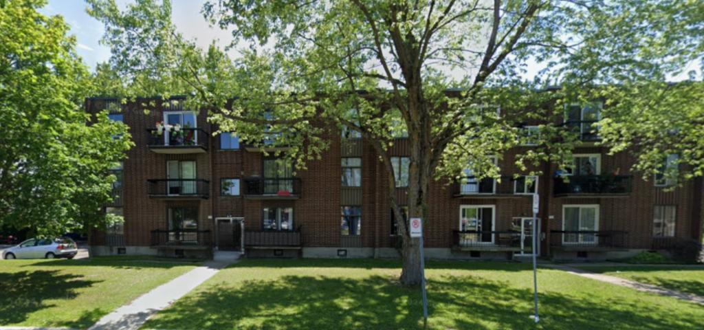 2 chambres à loyer au 1304 Boul des seigneurs, Terrebonne | 3165087