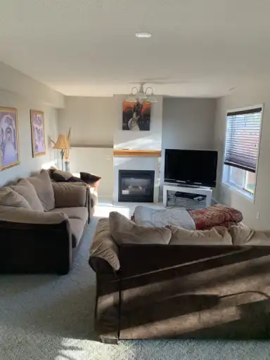 Walk out Basement Suite with separate entrance. | Calgary | 3165043