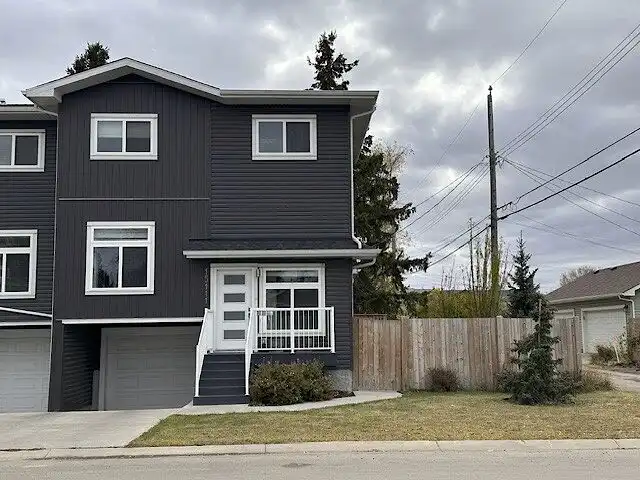 Beautiful Townhouse with Yard in Canora | 15111 103 Avenue Northwest, Edmonton | 3140359