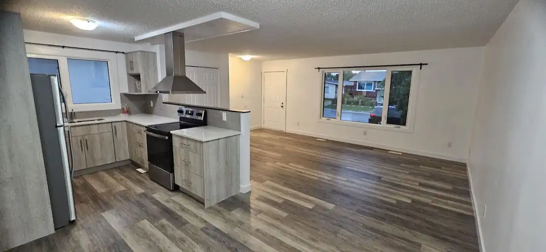 Newly Renovated Main Floor Unit! | Edmonton | 3140682