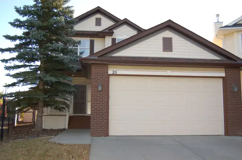 Home in Cougar Ridge | Cougar Ridge, Calgary | 3166104