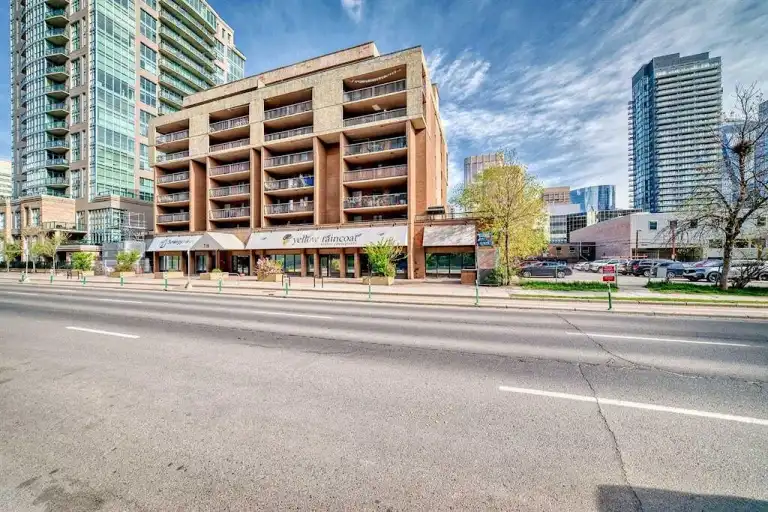 Ideal downtown location, 2 bedrooms with underground parking | 718 12 Ave SW, Calgary | 3140692