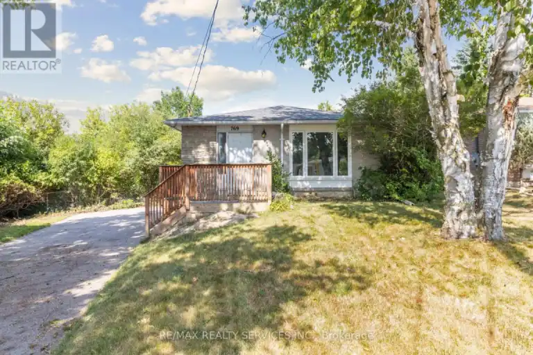 ENTIRE PROPERTY - 769 GREENFIELD CRESCENT | ENTIRE PROPERTY - 769 GREENFIELD CRESCENT, Newmarket | 3141360