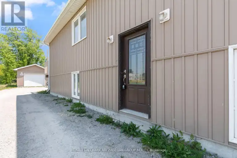 LOWER - 177 THE QUEENSWAY S | LOWER - 177 THE QUEENSWAY S, Georgina | 3144829