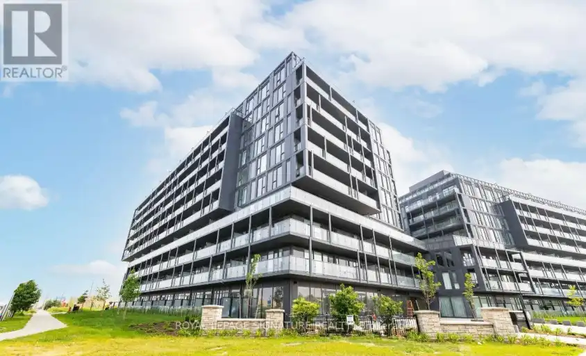 B404 - 3200 DAKOTA COMMON | B404 - 3200 DAKOTA COMMON, Burlington | 3145054