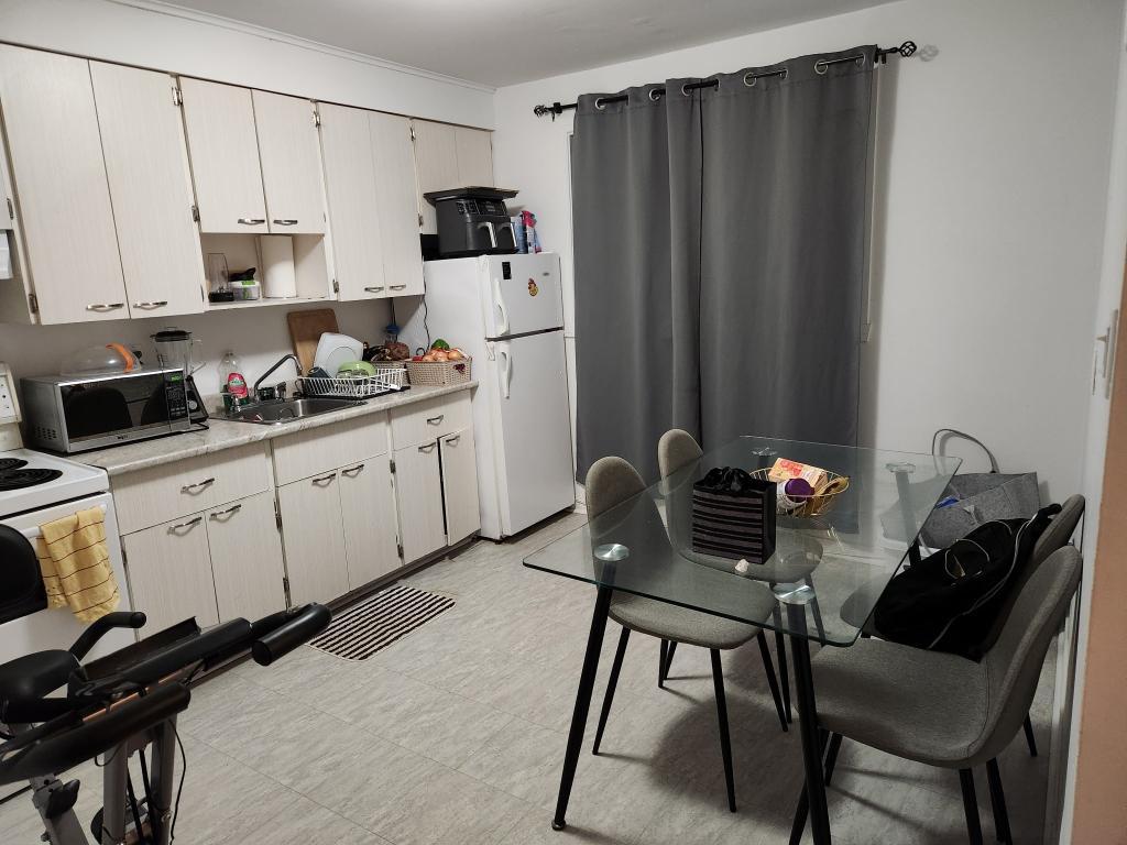 2 ET DEMI DISPONIBLE LE 1ER FÉVRIER 2026 | 3166575