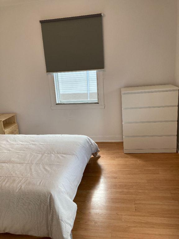 Chambre a louer a Lemoyne - libre immédiatement | 3153878