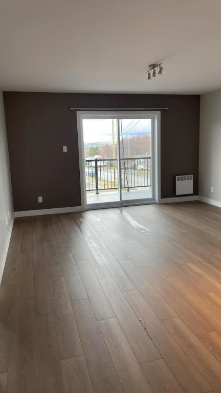 5 1/2 Lumineux | 3145260