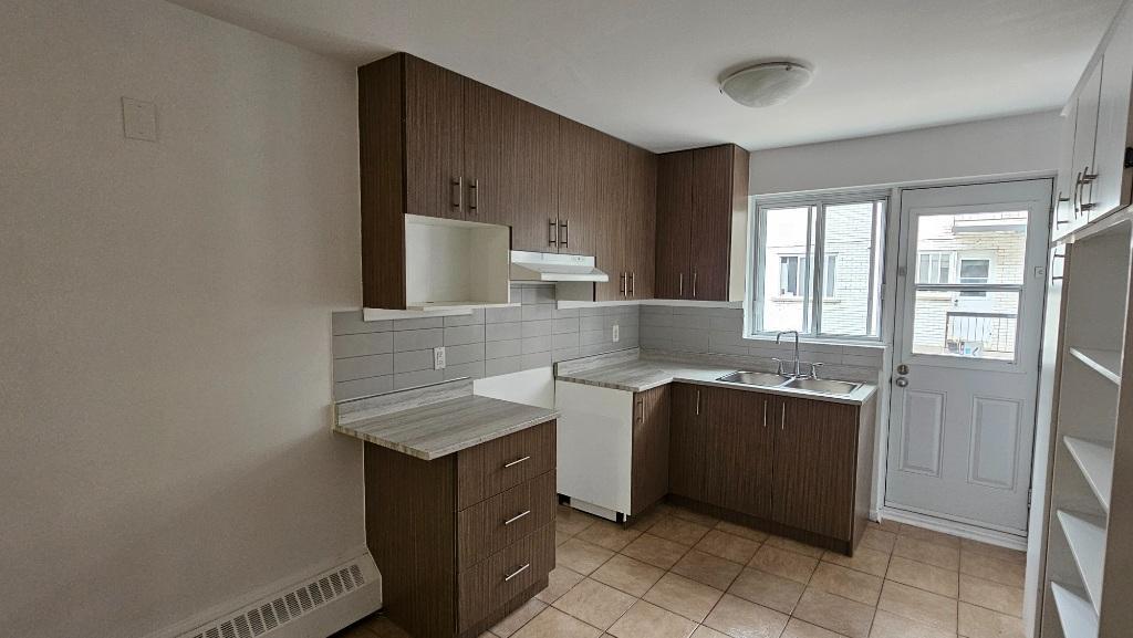 Lumineux , Tranquil et grand 4 12 sur le Golf à Saint-Lambert | 3145669