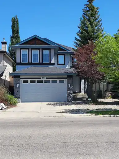 Spacious 3 Bedroom with Den, 2.5 Bath House in Evergreen | 258 Everstone Drive SW, Calgary | 3145911