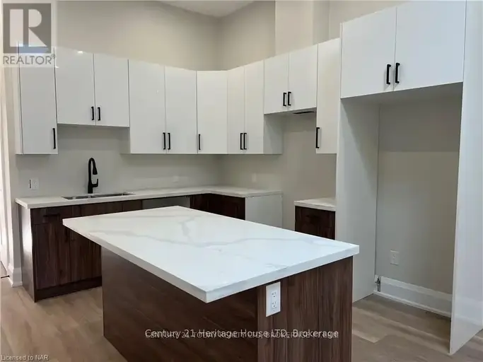 202 - 43 JARVIS STREET | 202 - 43 JARVIS STREET, Fort Erie | 3147295