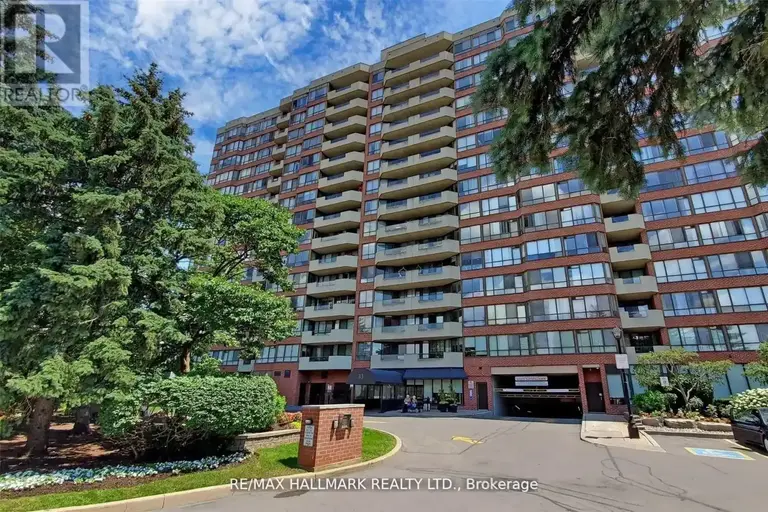 912 - 33 WELDRICK ROAD E | 912 - 33 WELDRICK ROAD E, Richmond Hill | 3147347