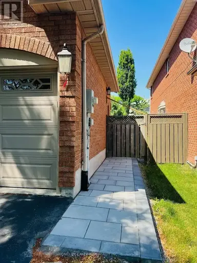 BASEMENT - 2807 GUILFORD CRESCENT | BASEMENT - 2807 GUILFORD CRESCENT, Oakville | 3147355