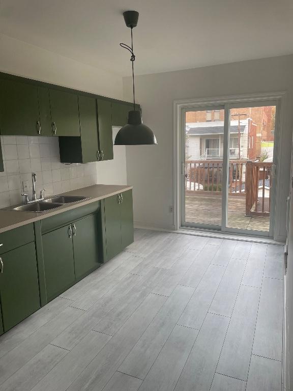 Montreal , 4 1/2 , pres metro Beaugrand | 3147430