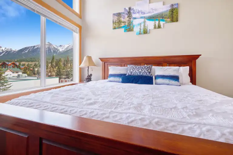 2Bed/2Floor Modern Condo Gorgeous View + Internet Included | 226 - 104 Kananaskis Way, Canmore | 3174269