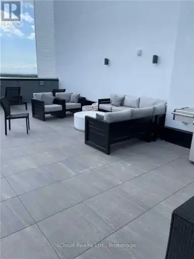 504 - 95 DUNDAS STREET W | 504 - 95 DUNDAS STREET W, Oakville | 3147950