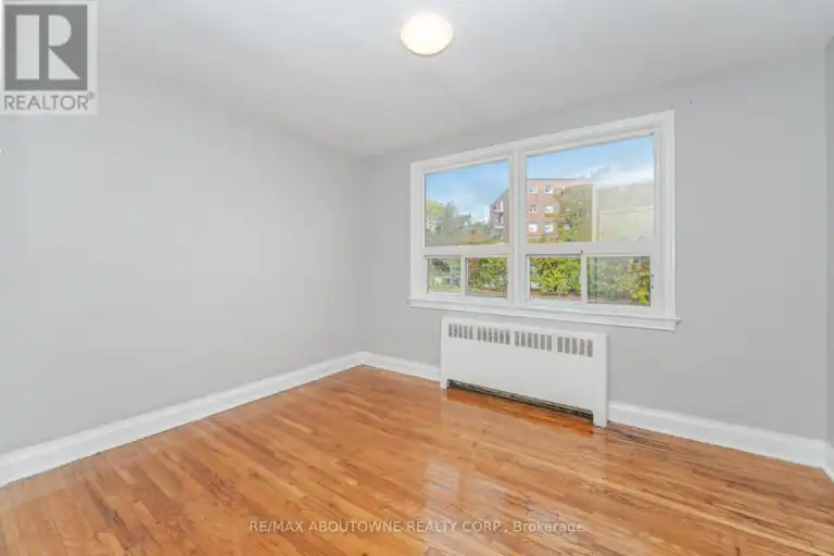 3 - 1031 CHURCHILL AVENUE E | 3 - 1031 CHURCHILL AVENUE E, Oakville | 3147960