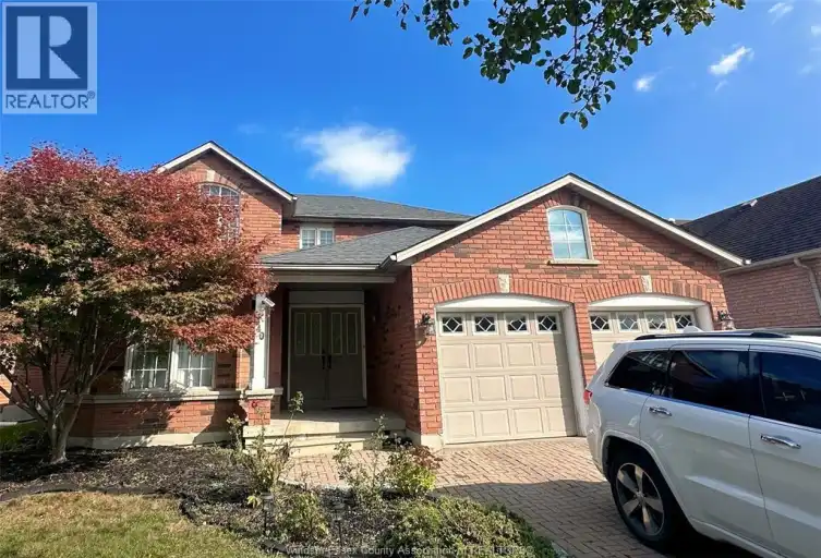 940 GREENPARK | 940 GREENPARK, Windsor | 3174966