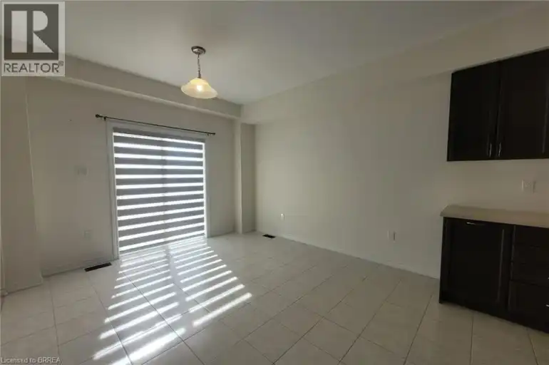 70 HITCHMAN Street | 70 HITCHMAN Street, Paris | 3174586