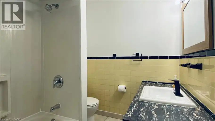 88 LONGFORD Drive | 88 LONGFORD Drive, Newmarket | 3176872