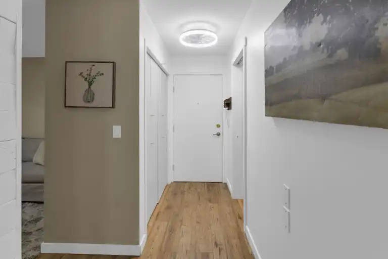 Country Hills 1 bdrm utilities included | Calgary | 3149159