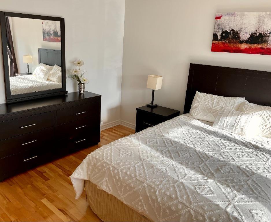 Condo à louer - 3 chambres - Disponible en avril | 3149211