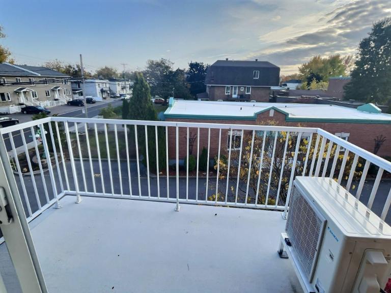 2 CH - 1 SDB - Charlemagne - $1,550 /mo | 3149497