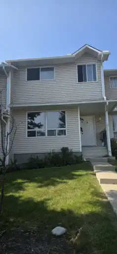 3 Bedroom Condo Unit | 29 Woodfern Road Southwest, Calgary | 3149663