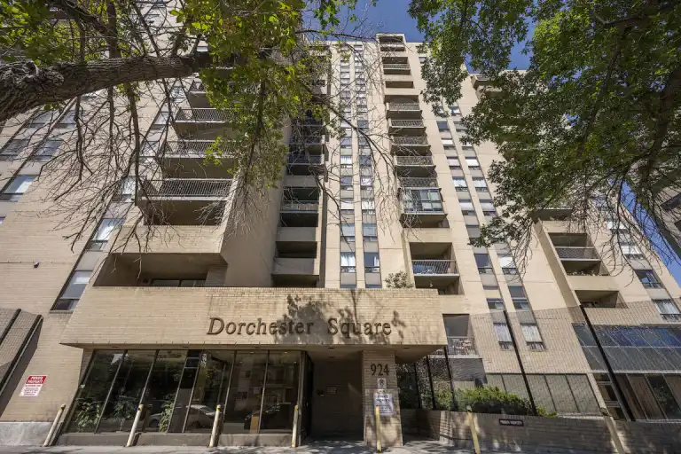 2 bedroom 1 bathroom unit in Downtown Calgary with heated indoor parking | 204 - 924 14 Avenue Southwest, Calgary | 3149851