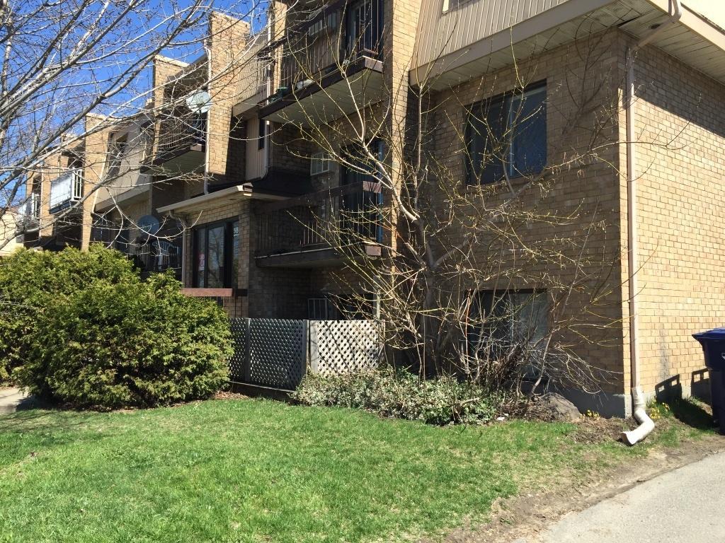 Beau grand 4 1/2 près de tous les services | 3150690