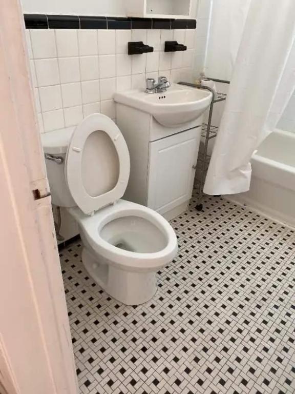 2 CH - 1 SDB - Sainte-Anne-de-Bellevue - $1,329 /mo | 3150710