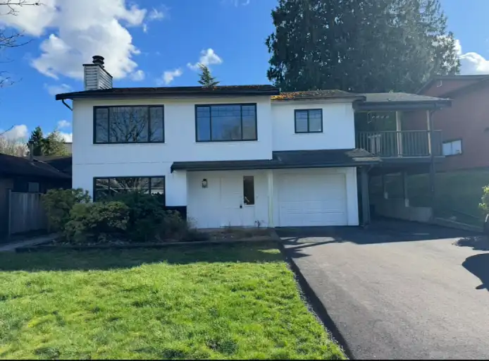 Gorgeous 5 bedroom in Langley! Fully renovated!!! | Langley | 3150927