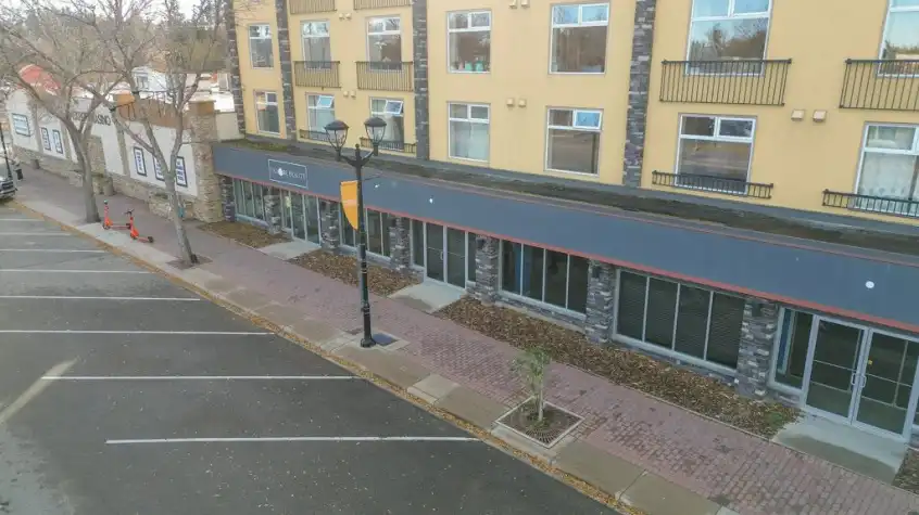 Lovely 1 Bedroom Apartment in the Heart of Red Deer! | 4707 50 Street, Red Deer | 3157626