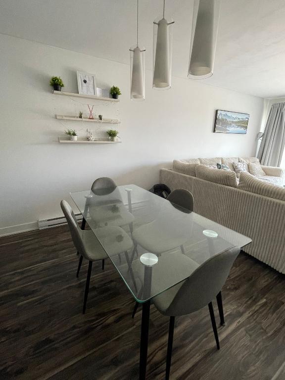 Condo 4 1/2 + Den | Occupation Immédiate | 3151090