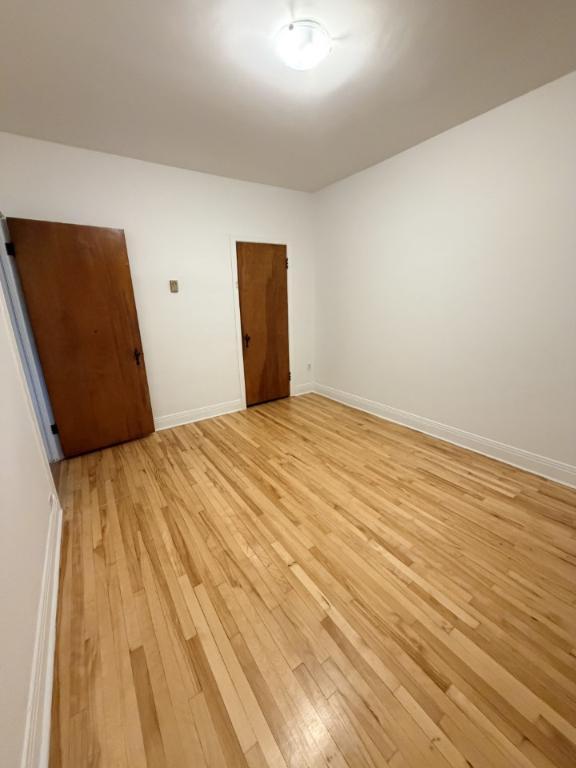 Grand 4 ½, Haut de duplex à Ahuntsic (Montréal) – 1900 $ / mois | 3151363