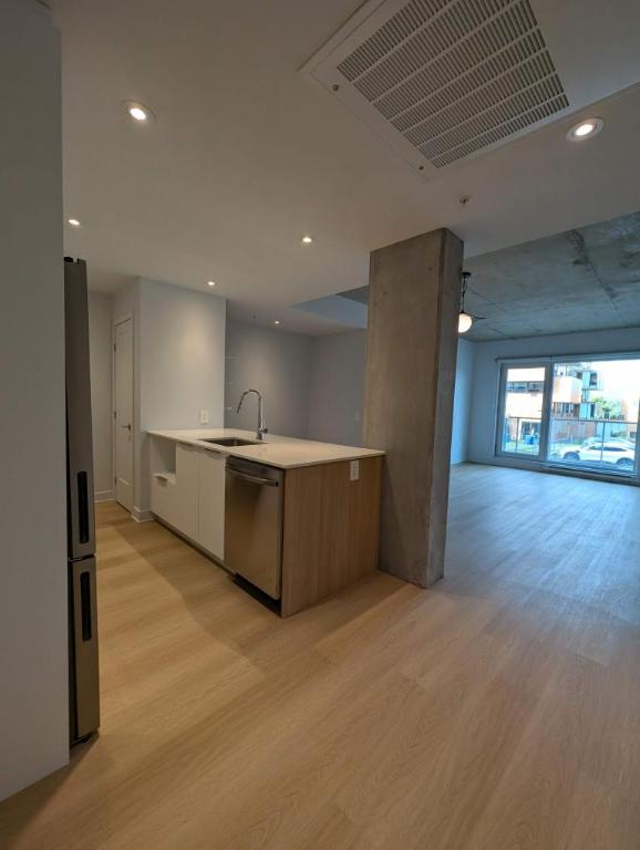 2 CH - 1 SDB - Montreal - $2,095 /mo | 3151381