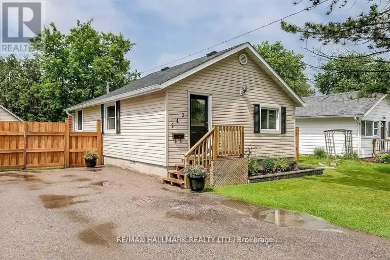 242 PINE BEACH DRIVE | 242 PINE BEACH DRIVE, Georgina | 3151500