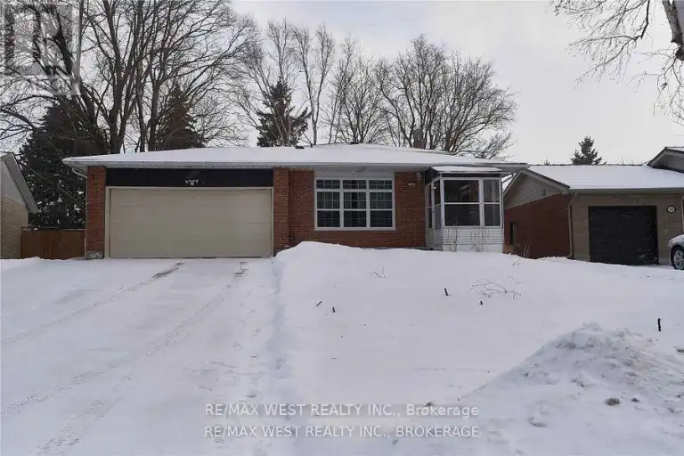 323 CENTRE STREET | 323 CENTRE STREET, Shelburne | 3171347