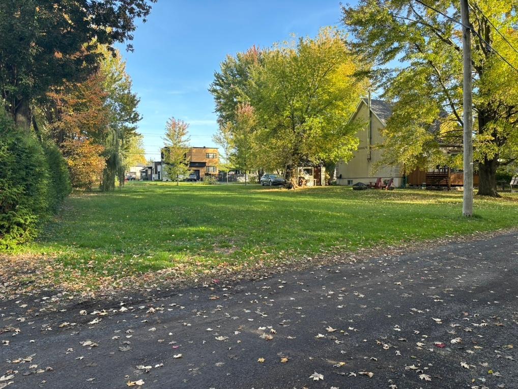 Terrain 10120p/c avec services | 3151689