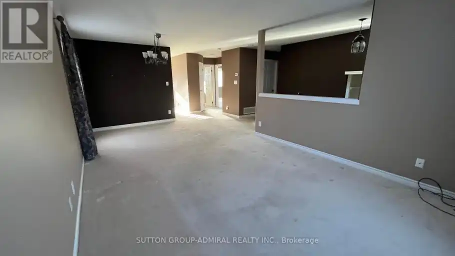 UPPER - 12 REVELSTOKE COURT | UPPER - 12 REVELSTOKE COURT, Barrie | 3170836