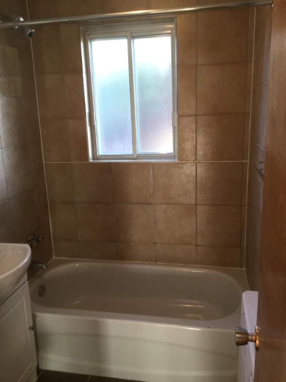 1 CH - 1 SDB - Montréal - $1,350 /mo | 3153191