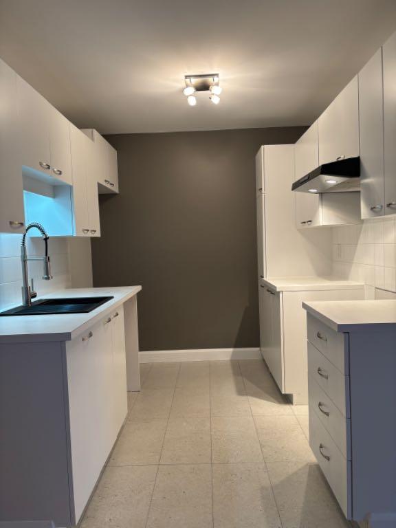 LÉVIS GRAND 4 1/2, STYLE CONDO, SECTEUR DESJARDINS * Disponible dès maintenant | 3153197