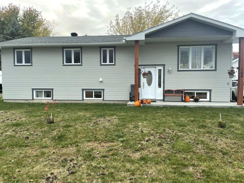 🌿 Charmant 4 ½ à aire ouverte – Tranquillité et nature à 5 min de l’A-20! | 3153513