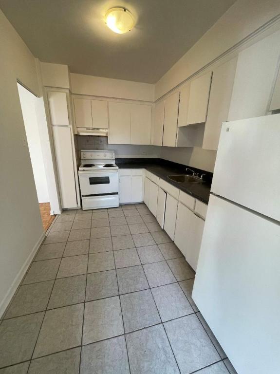 2 CH - 1 SDB - St-Laurent - $1,695 /mo | 3153514