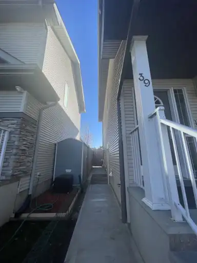 Cozy brand new 1 bedroom basement suite | 39 Cranberry Green Southeast, Calgary | 3175854