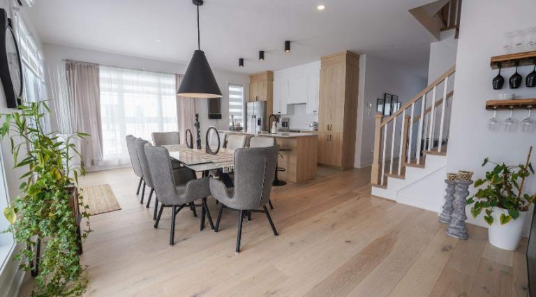 Maison de ville avec vue sur le fleuve St-Laurent | 3153943