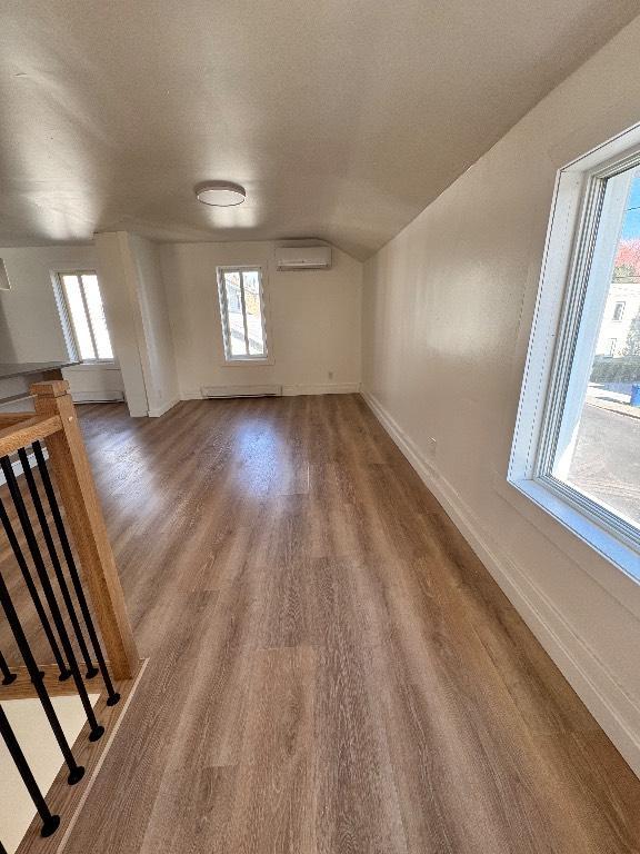 Logement 3 1/2 | 3154106